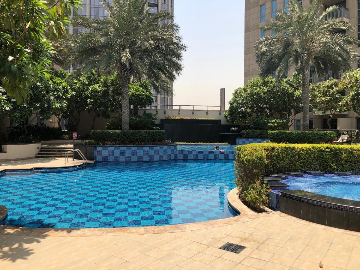 Ultimate Stay / 4 Beds / Burj Khalifa View Dubai Eksteriør bilde